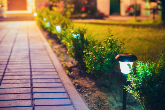 How to Install Simple Low Voltage Path Lighting?