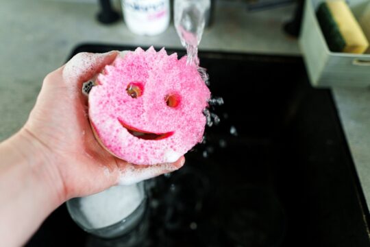 11 Surprising Things You Can Clean With a Scrubbing Sponge in Just 5 Minutes
