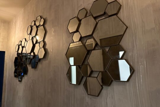 Give Your Room an Architectural Feel With Mirrors in 2 Hours