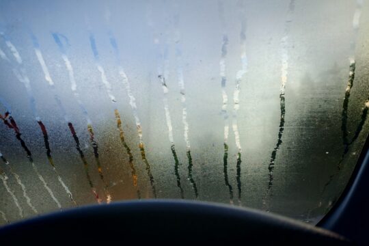 The 5-Minute Fix for a Foggy Windshield